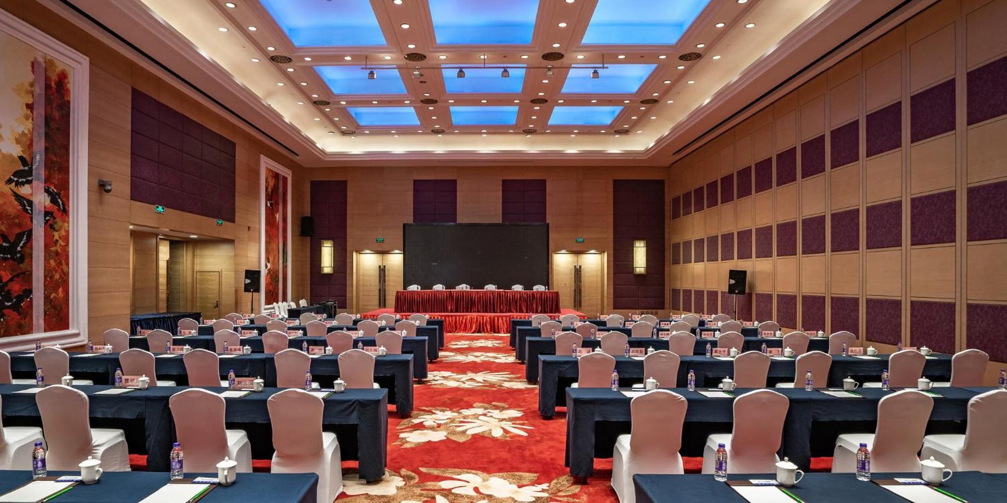 Holiday Inn Changzhou Wujin By Ihg Exterior photo