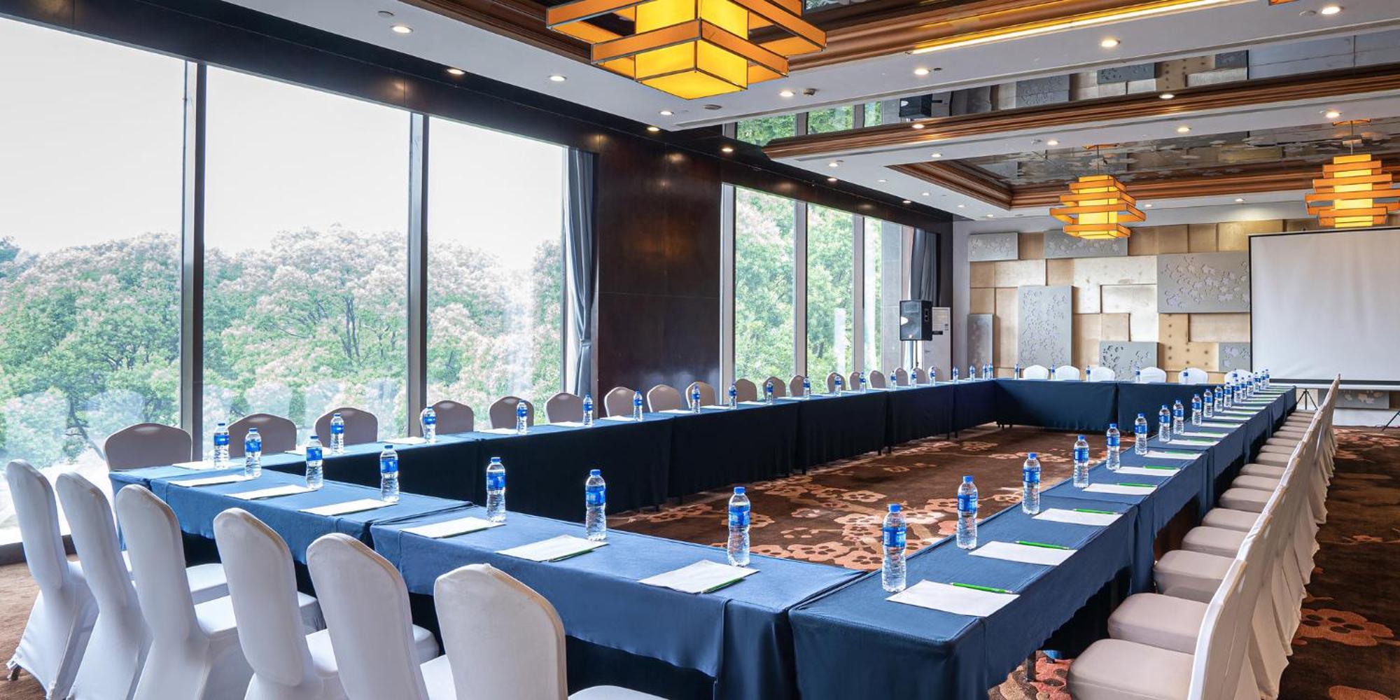 Holiday Inn Changzhou Wujin By Ihg Exterior photo
